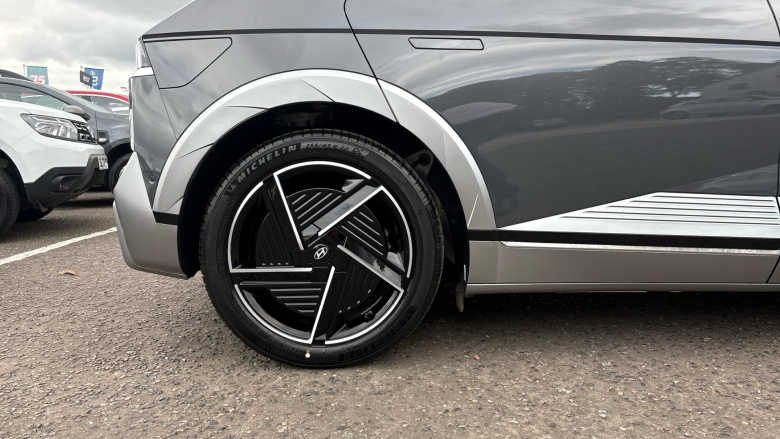 Hyundai IONIQ 5 239kW Ultimate 84 kWh 5dr AWD Auto [Tech Pack] Electric Hatchback